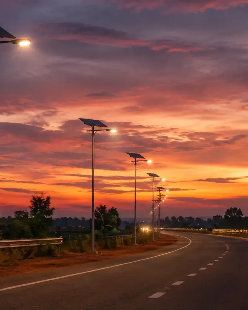Hero image: Solar Street Lights